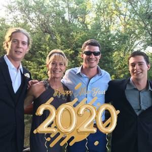 Meet your Posher, Lana